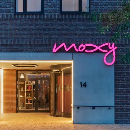 Moxy 3* Бремен