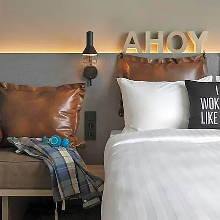 Moxy فندق