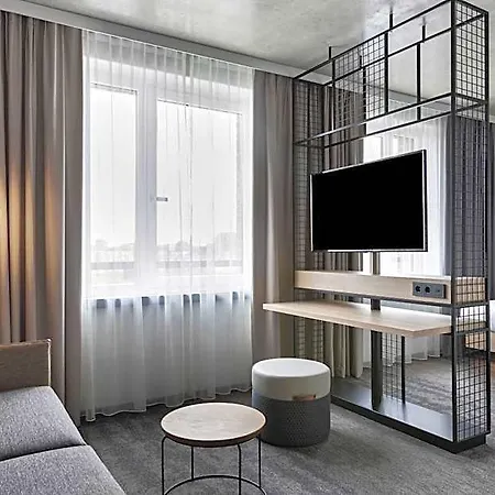 فندق Moxy 3*
